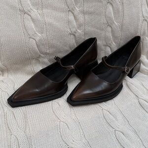 Vagabond Vivian Heel Brown Mary Jane Chunky Style Size 38 US 8